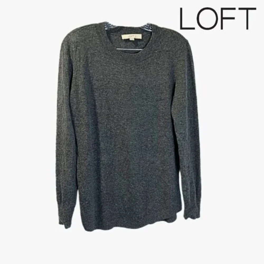 Loft Women's Long-Sleeve Crewneck Pullover Sweater‎
